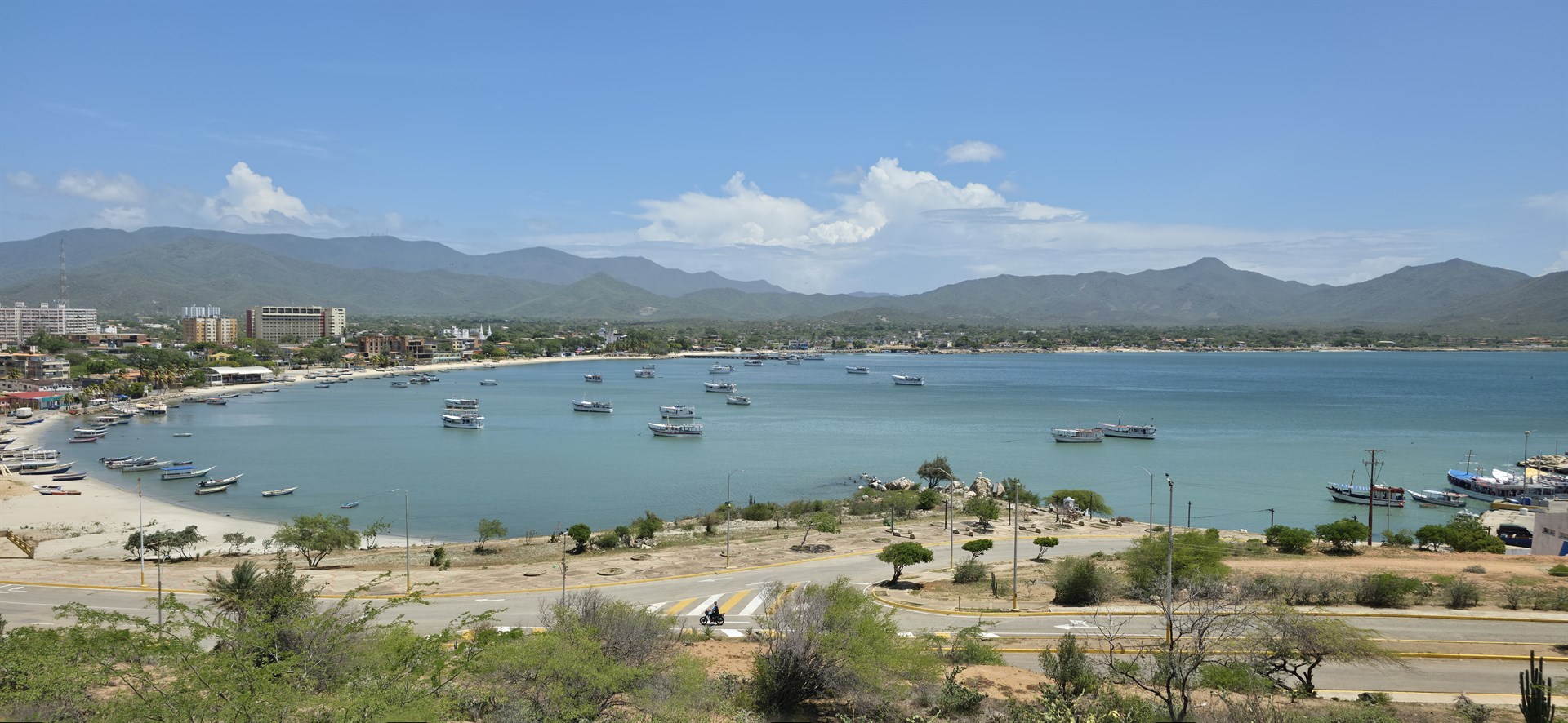 Bahia de Juangriego — Urb. Villas de Juangriego